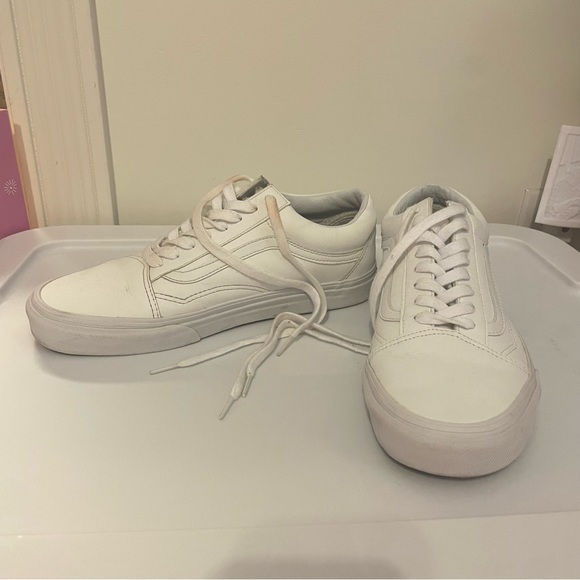 Men’s Vans Old Skool sneakers - Picture 4 of 9